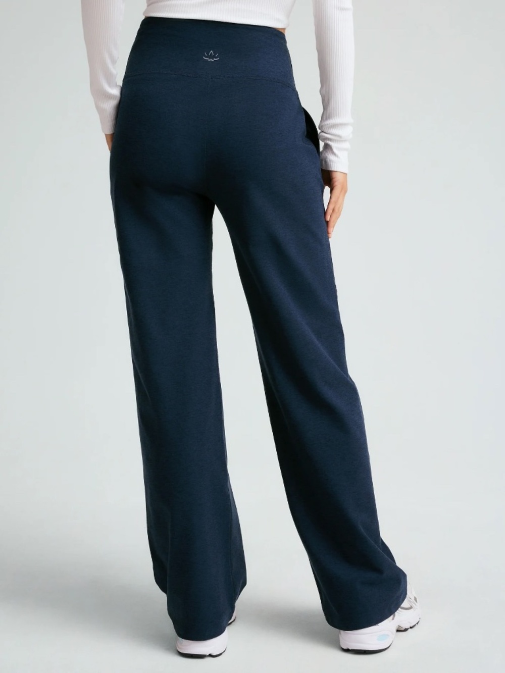 Beyond Yoga Spacedye Laid Back Wide Leg Pant 29" - Picture 3 of 3